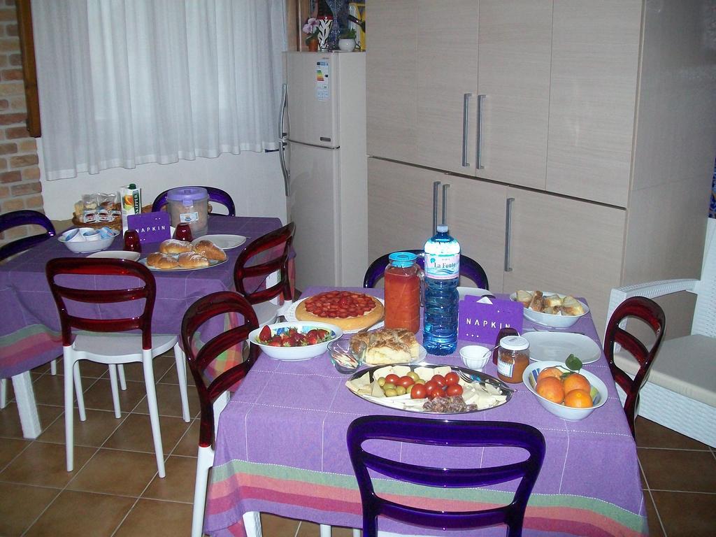 Bed and Breakfast I Giardini Di Elencosta Rilievo Exterior foto