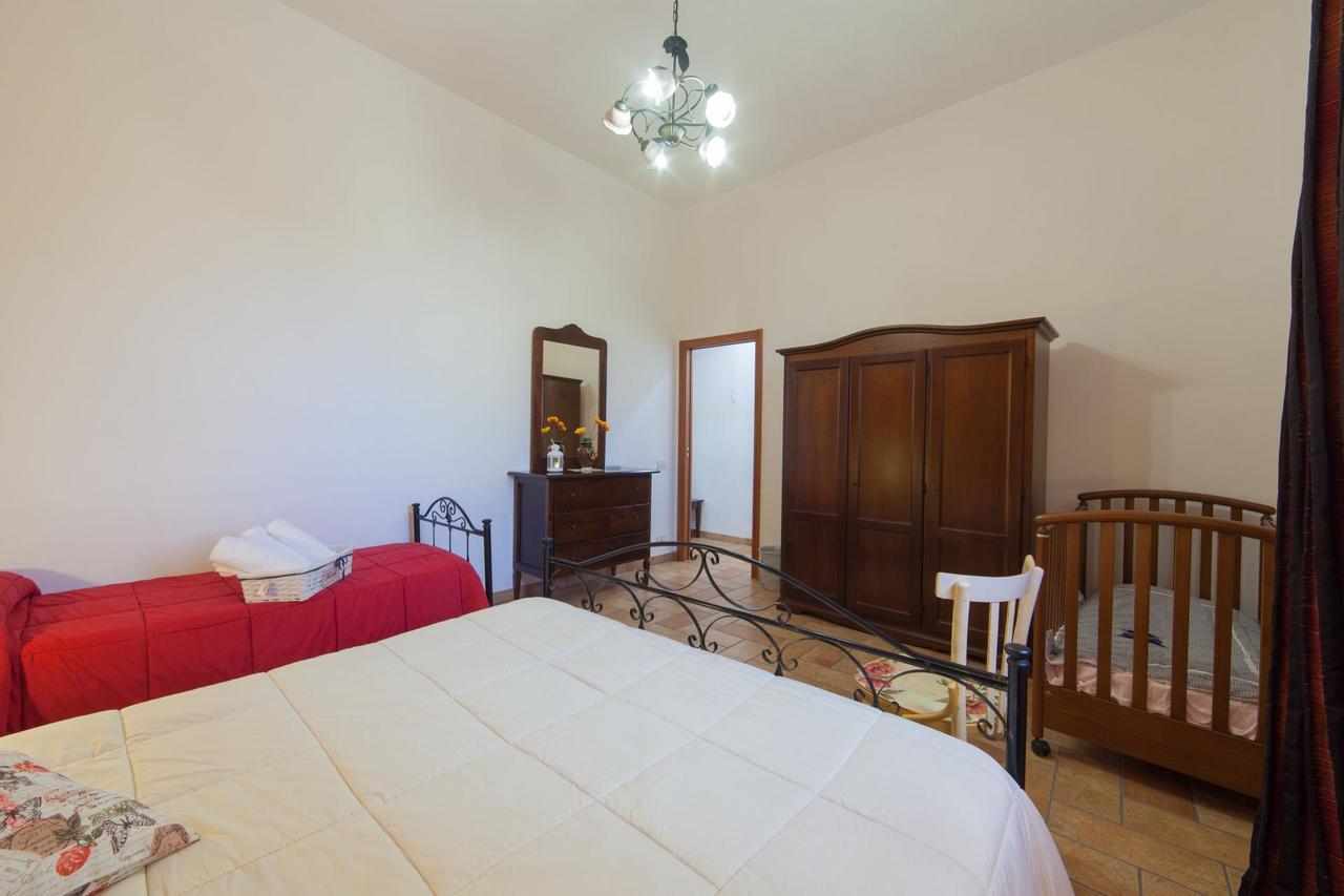 Bed and Breakfast I Giardini Di Elencosta Rilievo Exterior foto