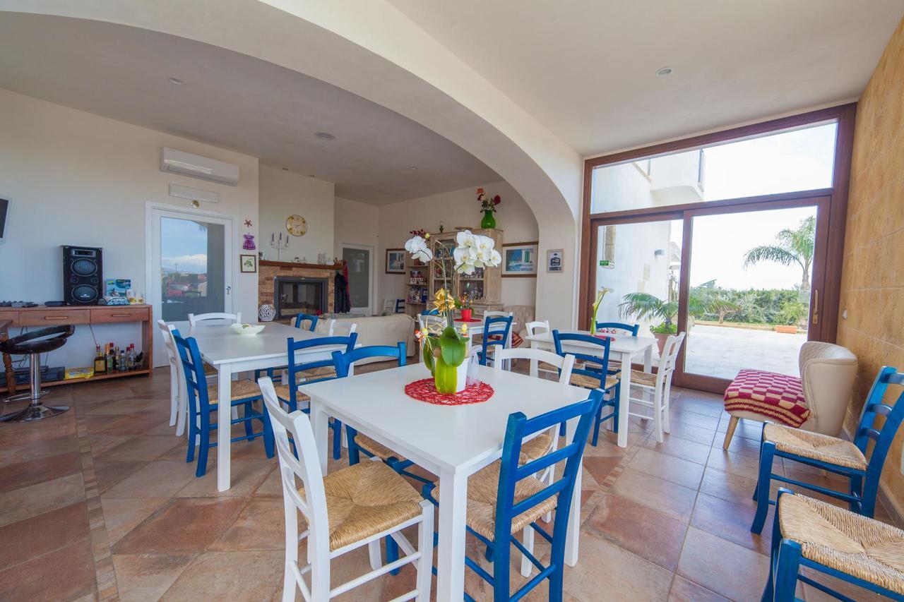 Bed and Breakfast I Giardini Di Elencosta Rilievo Exterior foto