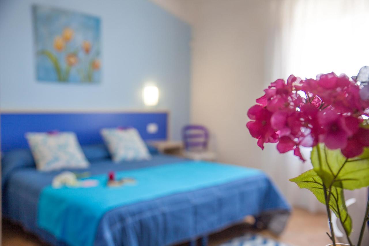 Bed and Breakfast I Giardini Di Elencosta Rilievo Exterior foto