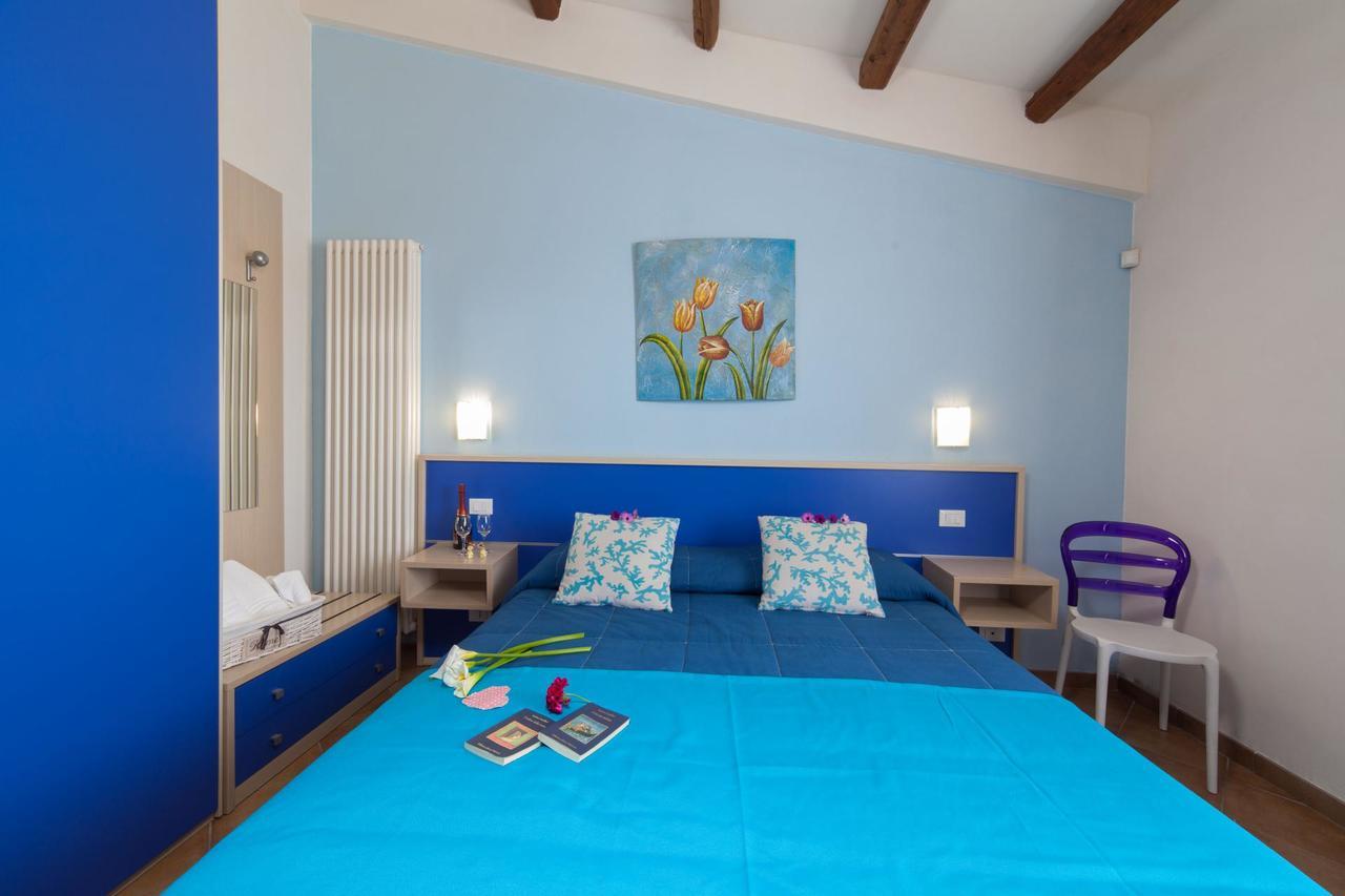 Bed and Breakfast I Giardini Di Elencosta Rilievo Exterior foto