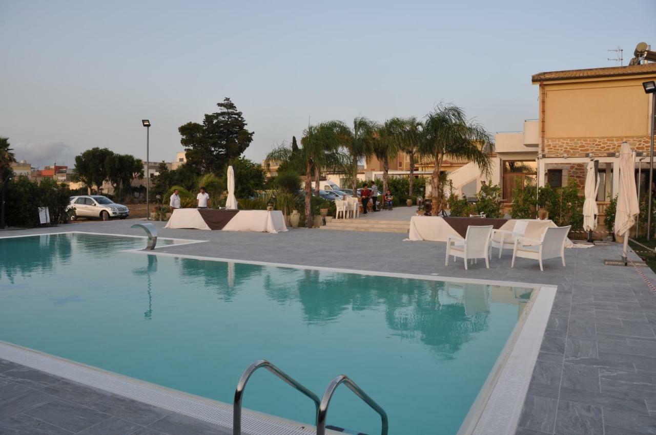 Bed and Breakfast I Giardini Di Elencosta Rilievo Exterior foto